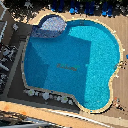 At Sunny * Slăntjev Brjag